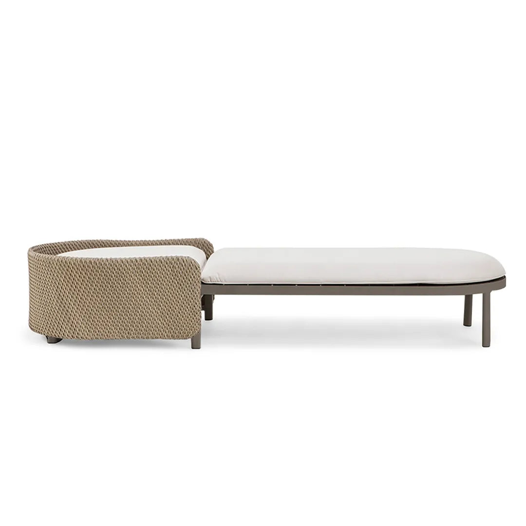 REPOSERA SILLÓN TEJIDA PARA TERRAZA CON COJIN RECLINABLE