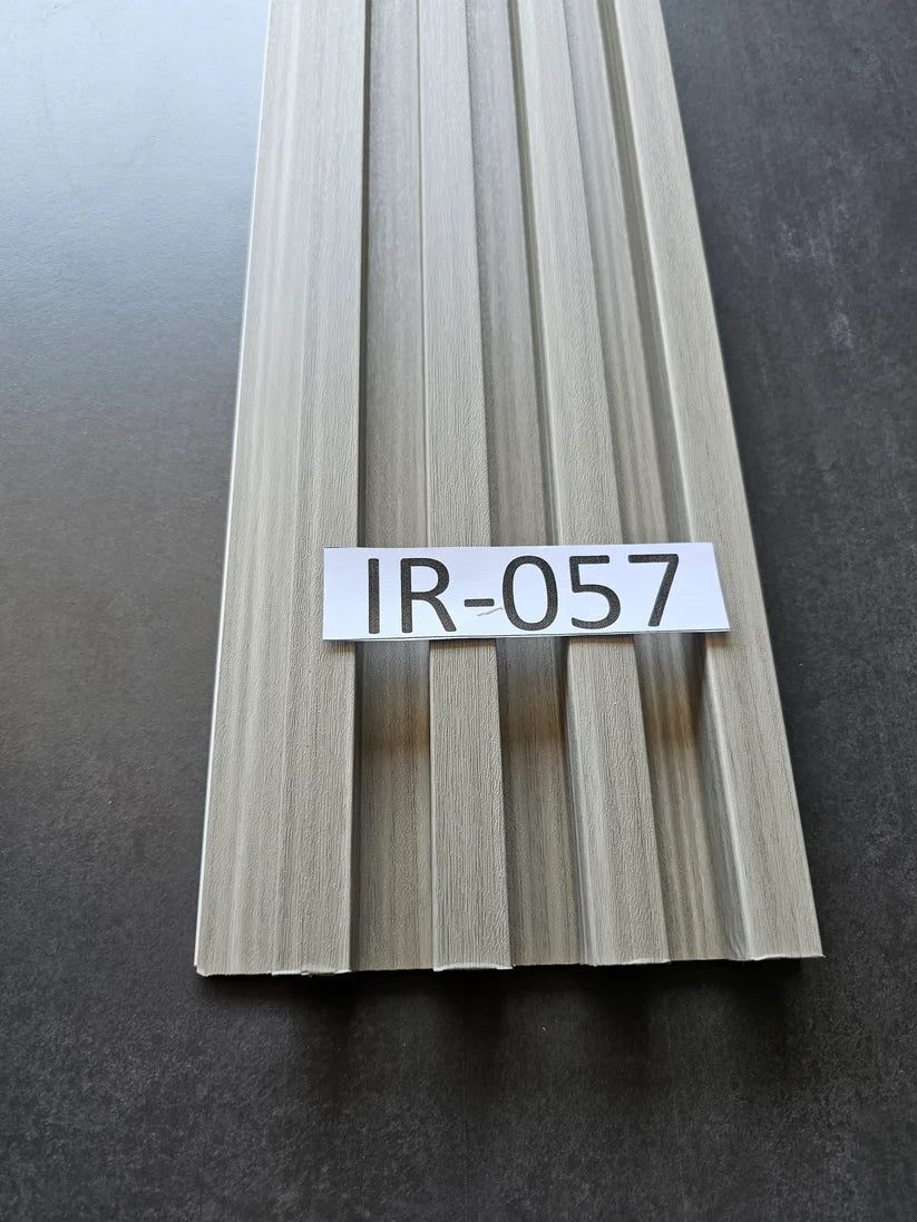 Pack 14 Panel Decorativo PVC Madera Gris IR057